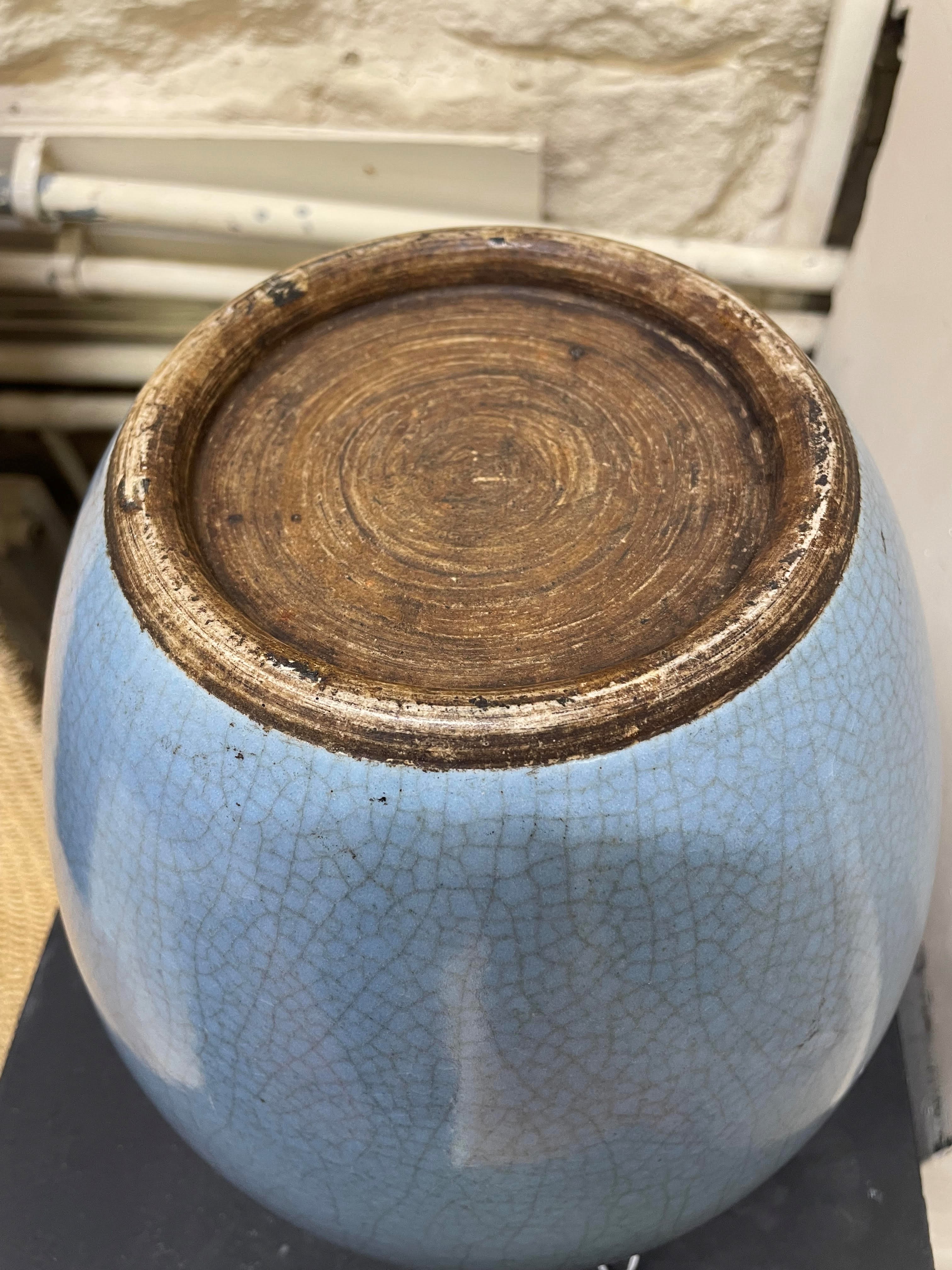 A CHINESE JUN WARE VASE of rounded cylindrical form with an all-over blue crackle glaze, unmarked, Image