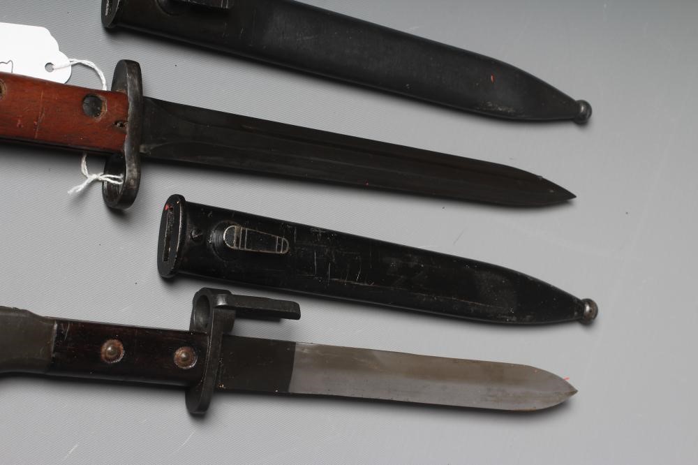 FOUR EUROPEAN BAYONETS Image