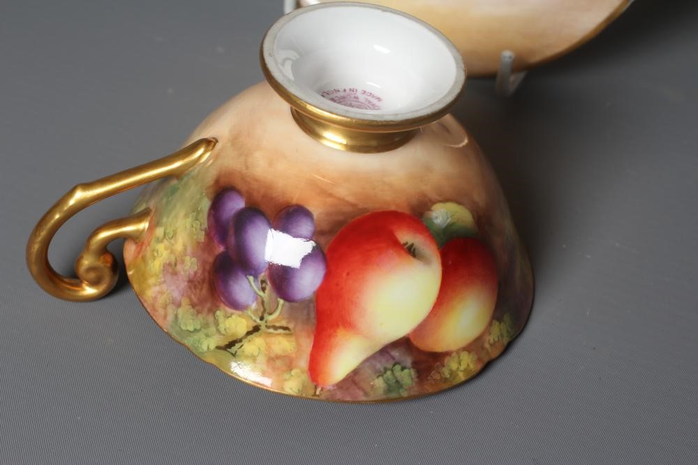 A ROYAL WORCESTER CABINET CUP AND SAUCER Image
