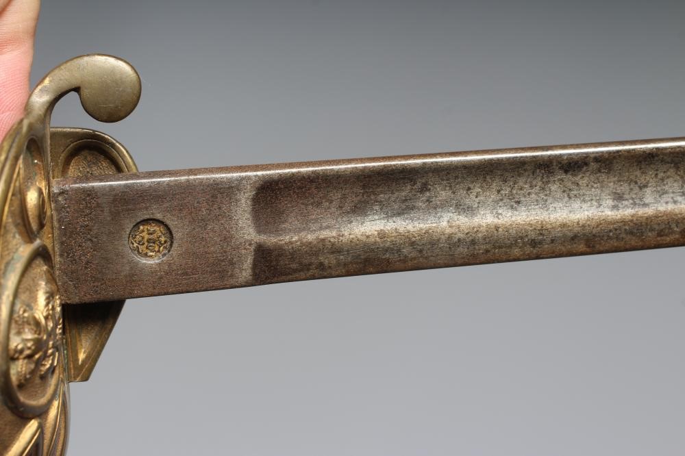 AN 1827 PATTERN NAVAL OFFICER'S SWORD owned by Staff Surgeon James J Martin Image