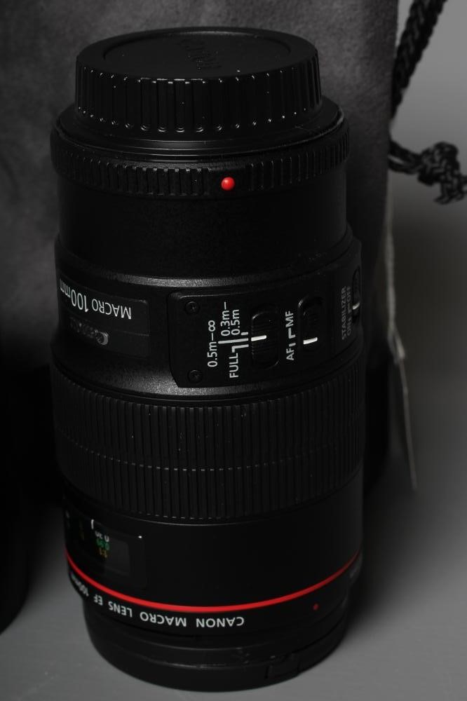A CANON MACRO LENS, EF 100mm 1:2.8 L IS USM, with case (Est. plus 24% premium inc. VAT) Image