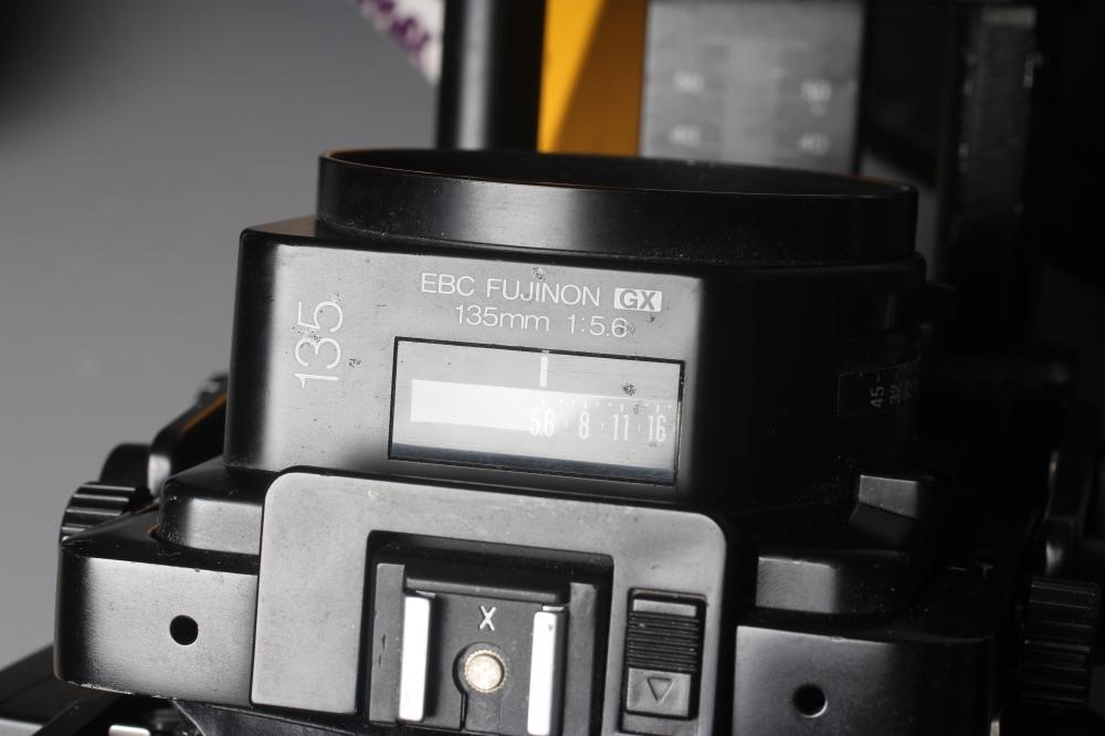 A FUJI GX680 II PROFESSIONAL CAMERA with 135 1:5.6 EBC Fujinon GX lens, Metz 45 CT-5 flash and alloy Image