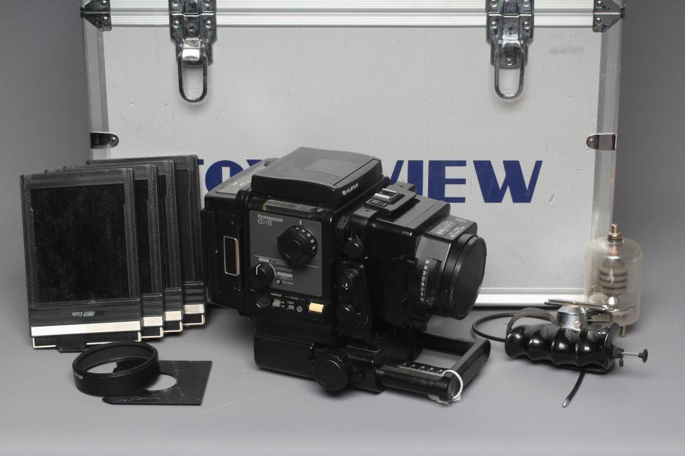 A FUJI PROFESSIONAL 6X8 CAMERA with EBC Fujinon 180mm 1:5.6 180 lens and metal carrying case (Est. Image
