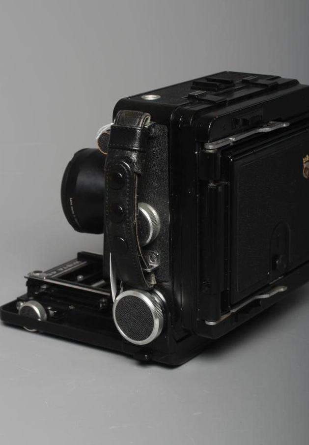 A WISTA 45 LARGE FORMAT CAMERA with a Tele-Arton 1:5.5/270 lens (Est. plus 24% premium inc. VAT) Image