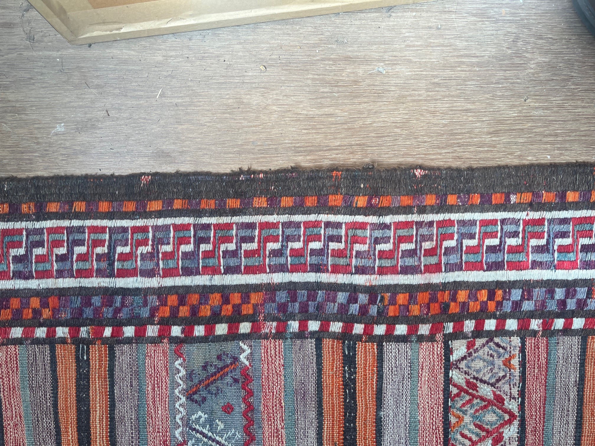 A PERSIAN KILIM FLAT WEAVE WOOL RUG Image