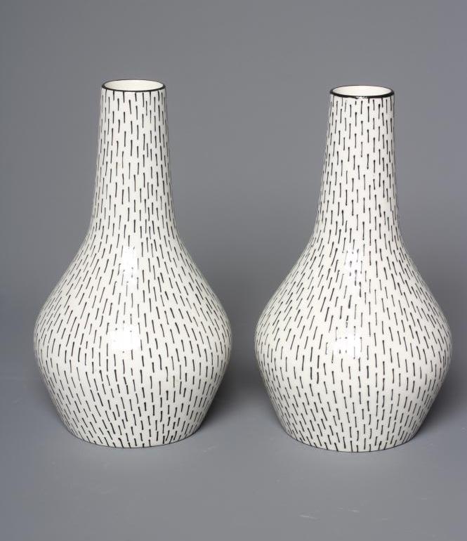JESSIE TAIT FOR MIDWINTER - A pair of 'Modern' pottery bottle vases tubelined with small black Image