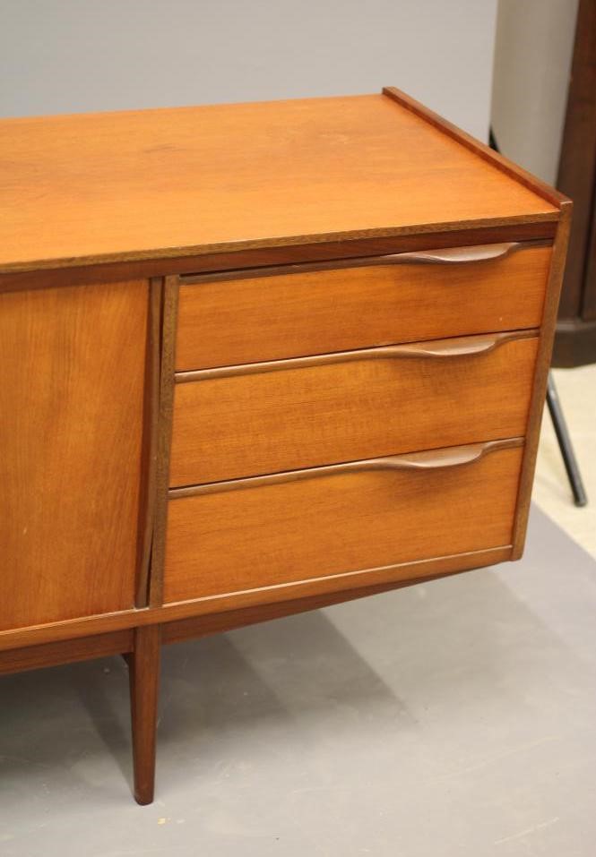 A RETRO TEAK LONG SIDEBOARD Image