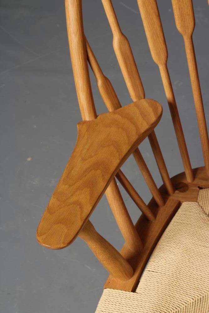 AFTER HANS WEGNER (Danish 1914-2007) - A PEACOCK CHAIR, model JH550, modern, in ash and beech with Image