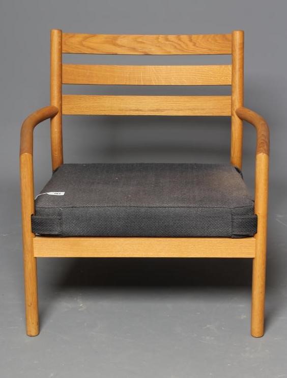 DAVID IRWIN FOR HABITAT - A "JED" OAK LADDERBACK ARMCHAIR Image
