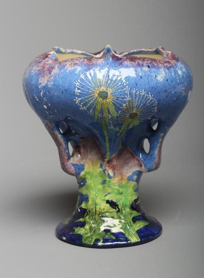 PAUL DACHSEL FOR AMPHORA - An Art Nouveau pottery pedestal vase Image