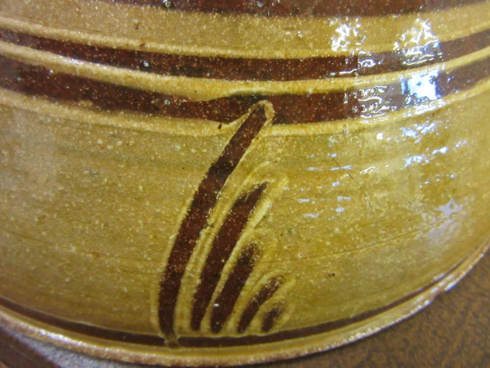 MICHAEL CARDEW (1901-1983) FOR WINCHCOMBE POTTERY A conical terracotta bowl Image