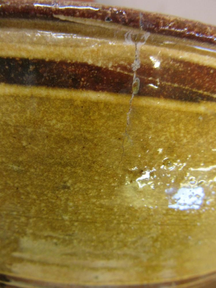 MICHAEL CARDEW (1901-1983) FOR WINCHCOMBE POTTERY A conical terracotta bowl Image