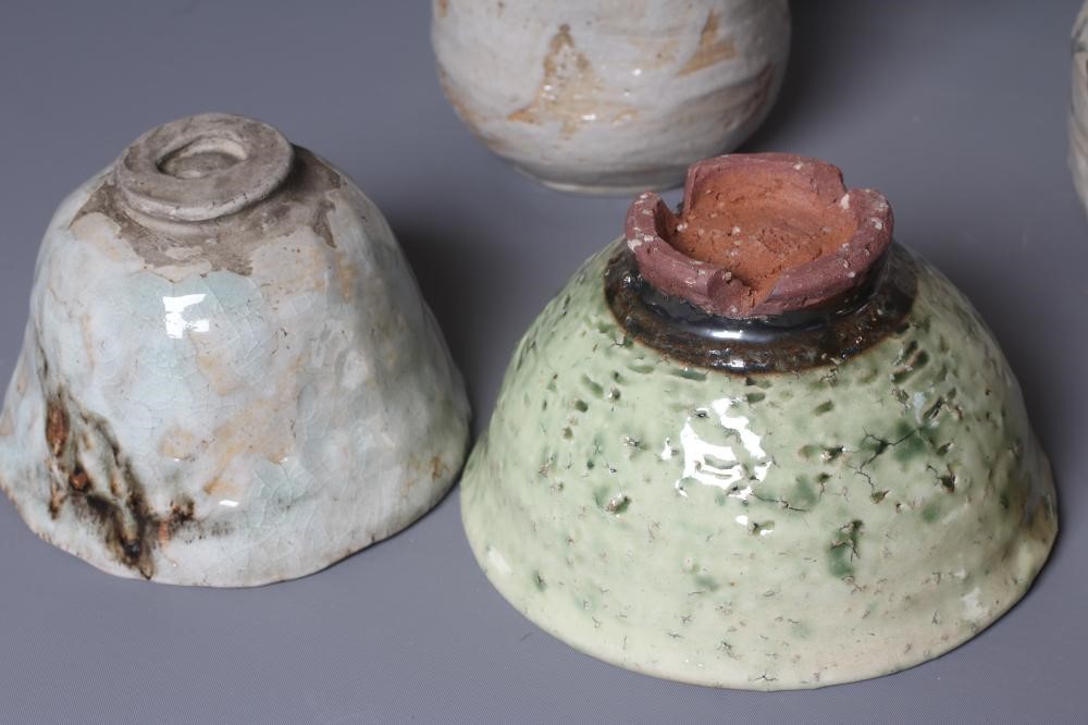A COLLECTION OF JAPANESE VASES AND BOWLS including a pale celadon glazed globular vase with incised Image