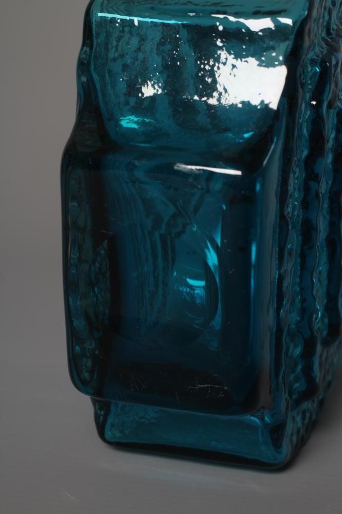 GEOFFREY BAXTER FOR WHITEFRIARS - A KINGFISHER BLUE TV VASE, shape 9637, 6 3/4" high (Est. plus 24% Image