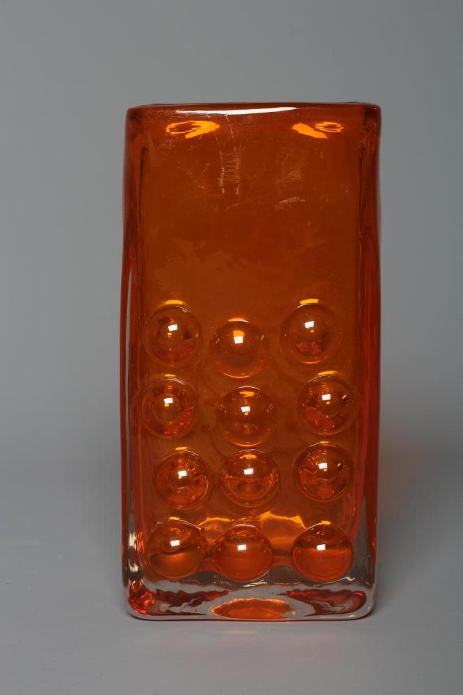 GEOFFREY BAXTER FOR WHITEFRIARS - A TANGERINE MOBILE PHONE VASE, shape 9670, 6 1/2" high Image