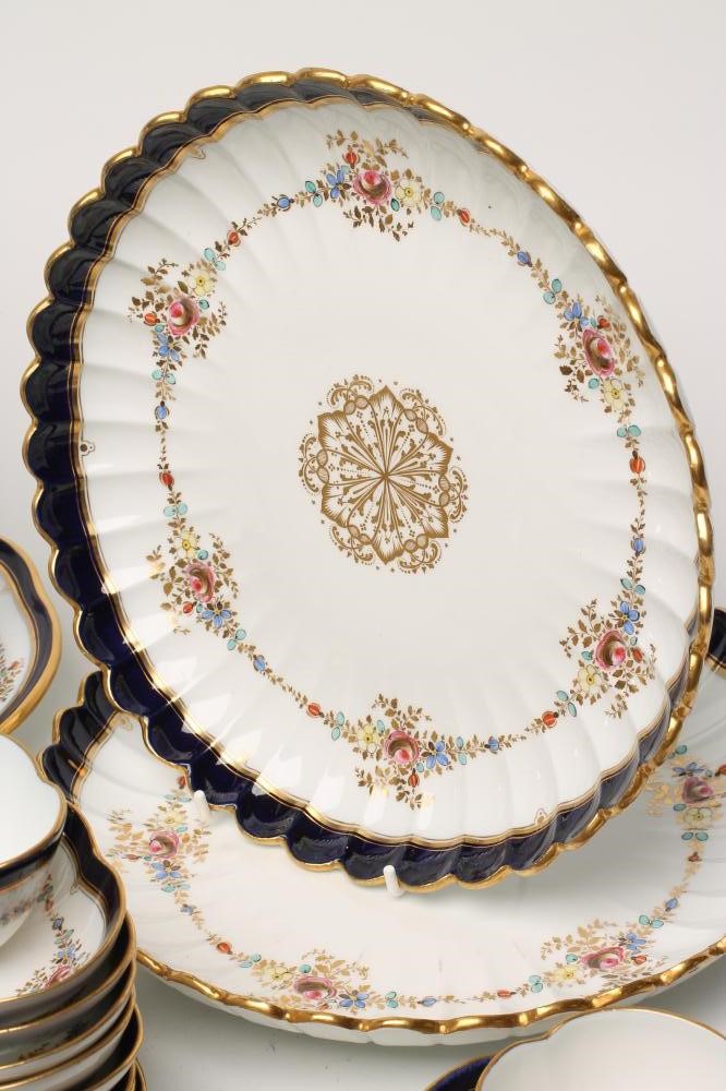 A MEISSEN PORCELAIN PART DINNER AND TEA SERVICE Image
