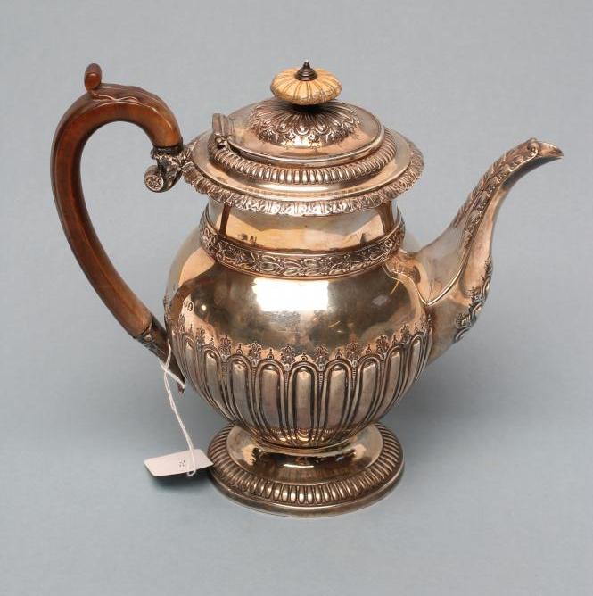 A GEORGE IV SILVER COFFEE POT Image