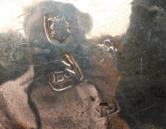 A GEORGE II SILVER CREAM JUG Image