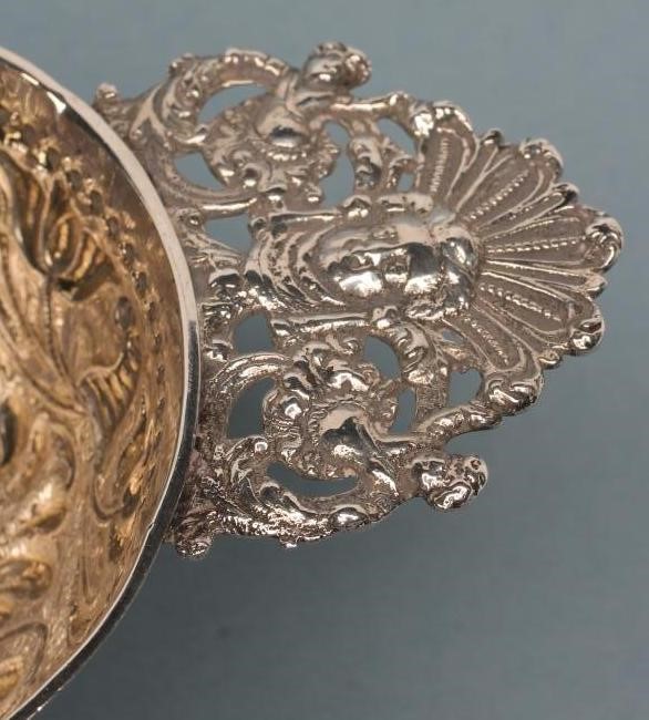 A DUTCH SILVER BOWL Image