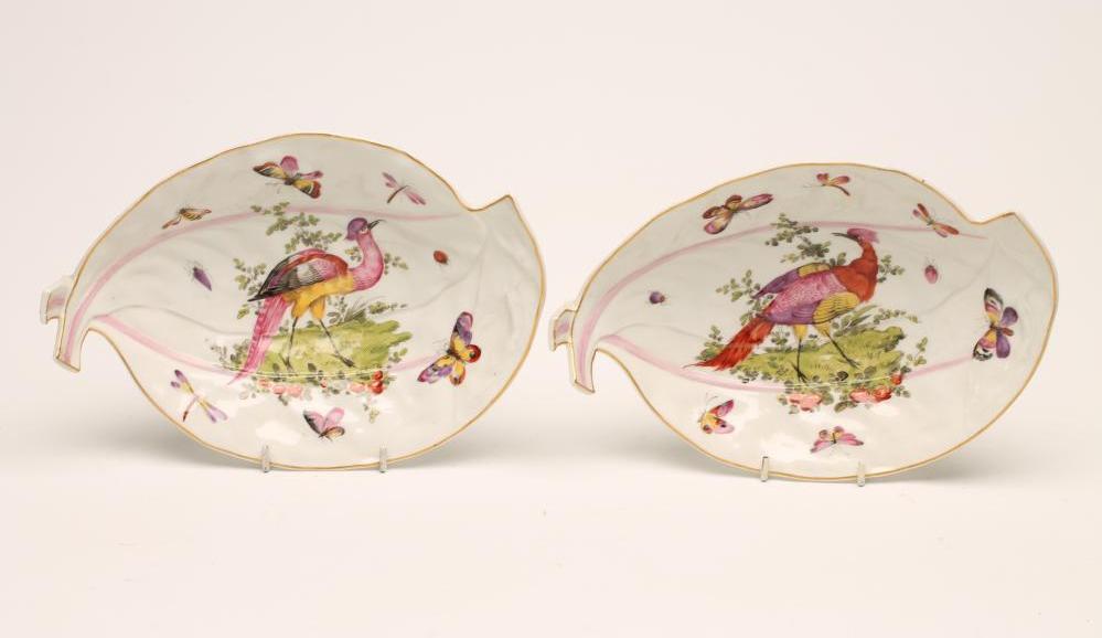 A PAIR OF FRENCH PORCELAIN LEAF DISHES Image