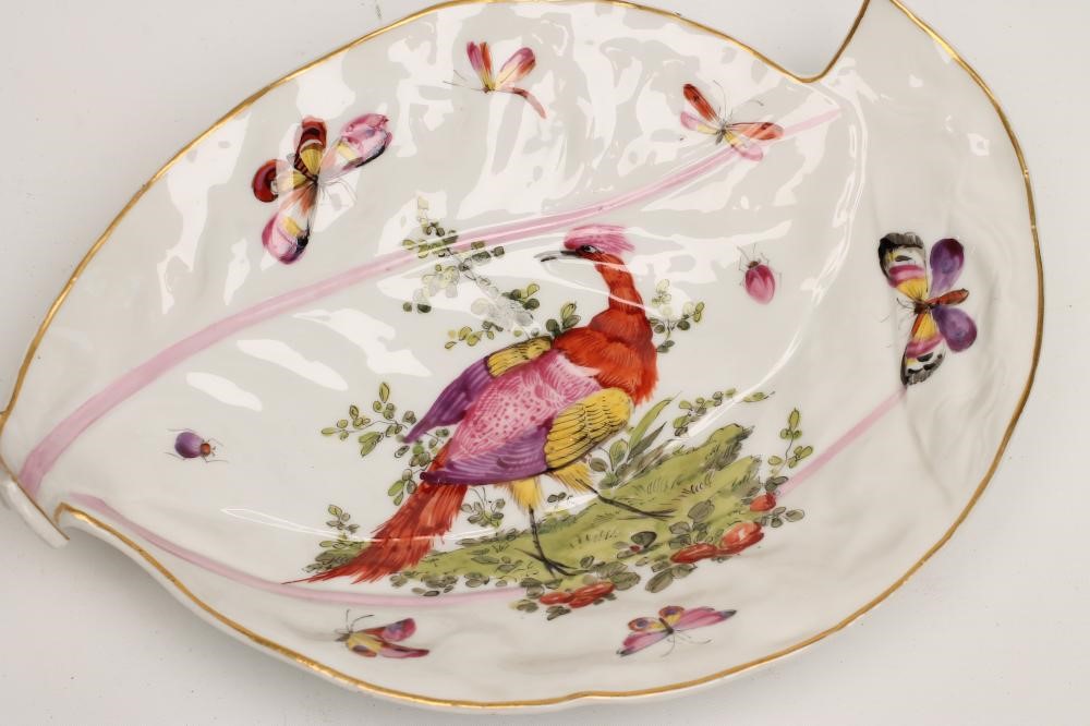 A PAIR OF FRENCH PORCELAIN LEAF DISHES Image