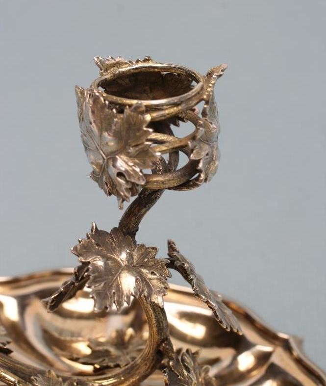A WILLIAM IV SILVER CHAMBERSTICK Image