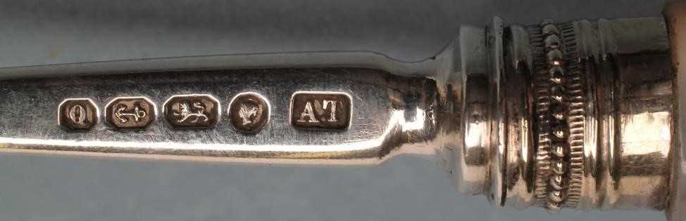 A VICTORIAN SILVER STILTON SCOOP Image