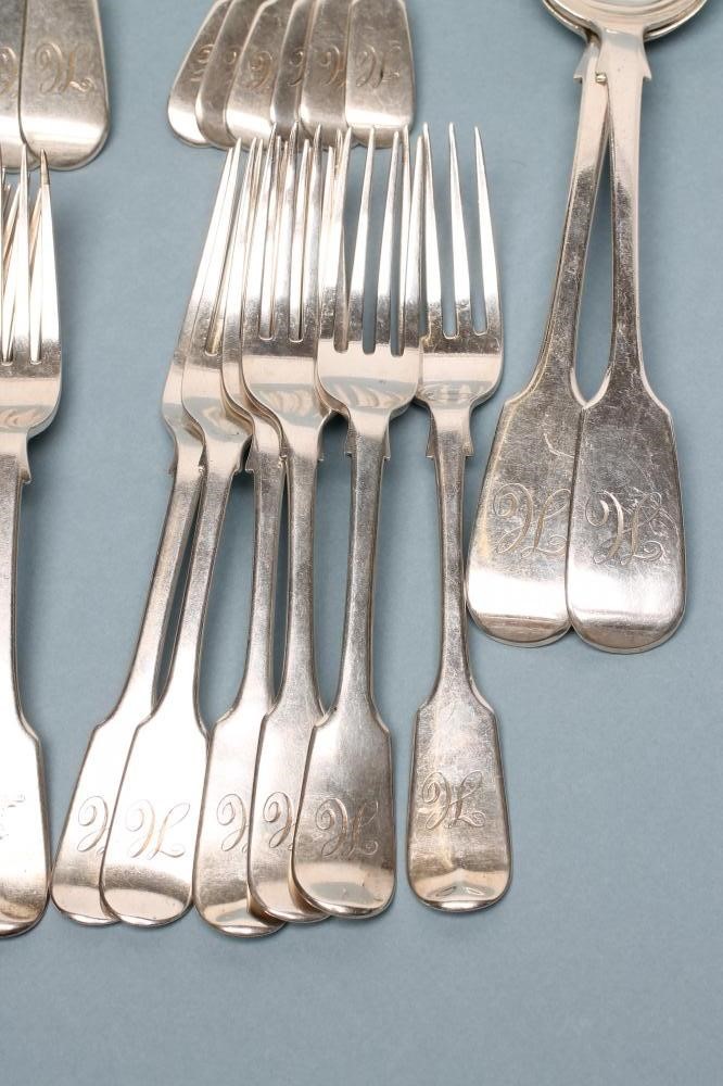 *A SILVER MATCHED AND COMPOSITE PART TABLE SERVICE in Fiddle pattern Image