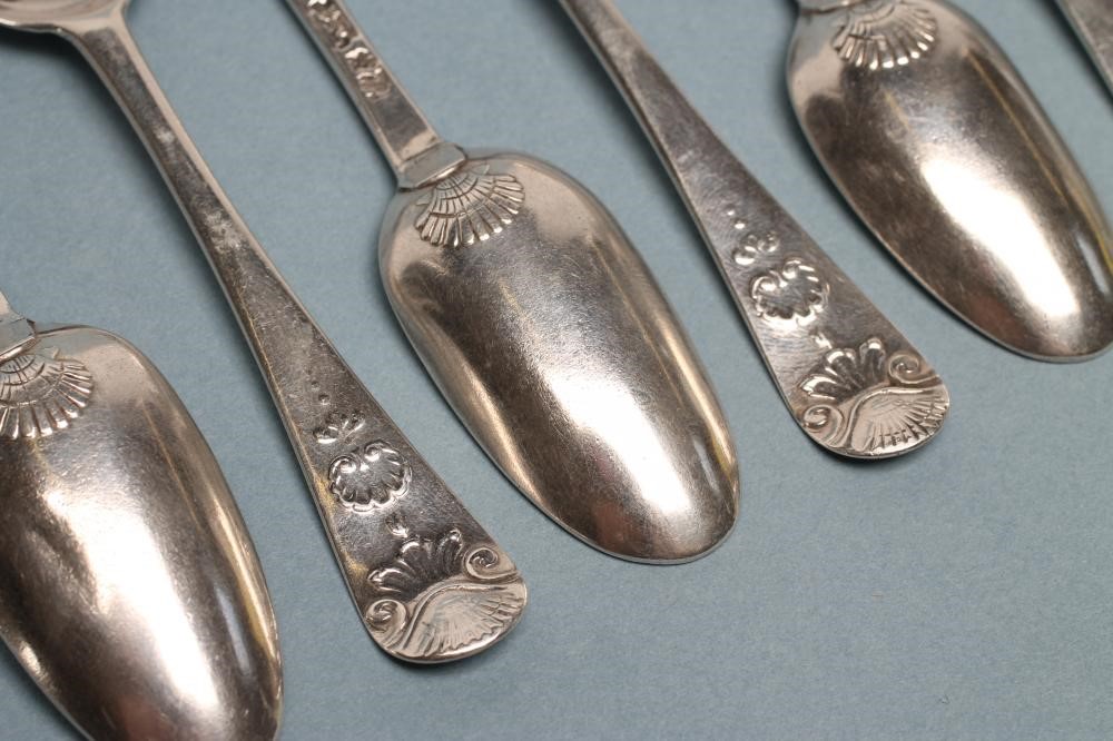 A SET OF SIX GEORGE II SILVER "SHELL BACK" TEASPOONS Image
