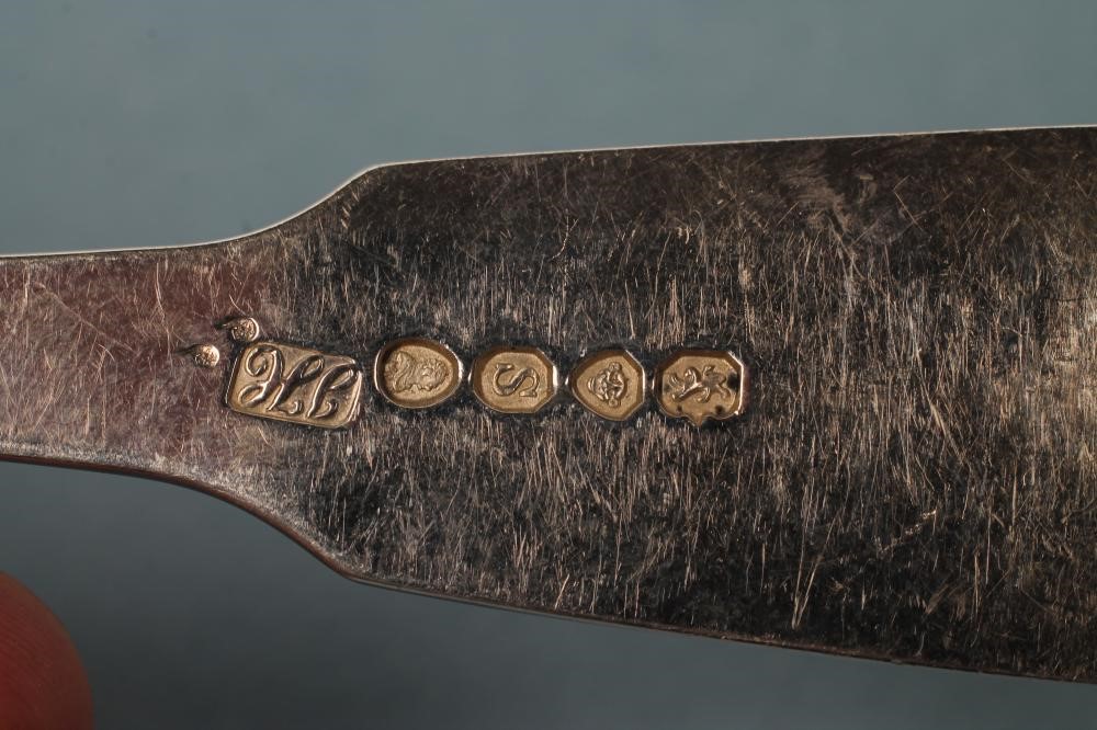 *A SET OF SIX WILLIAM IV SILVER TABLE FORKS Image