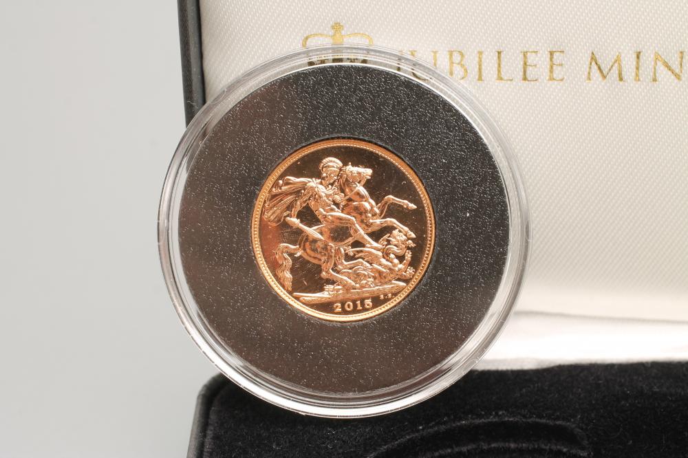 AN ELIZABETH II PROOF GOLD SOVEREIGN Image