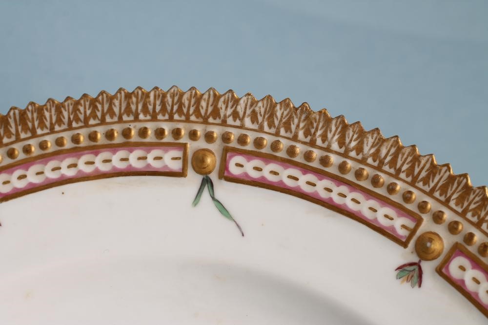 A ROYAL COPENHAGEN PORCELAIN "FLORA DANICA" PLATE centrally painted with "Melica nutans" Image