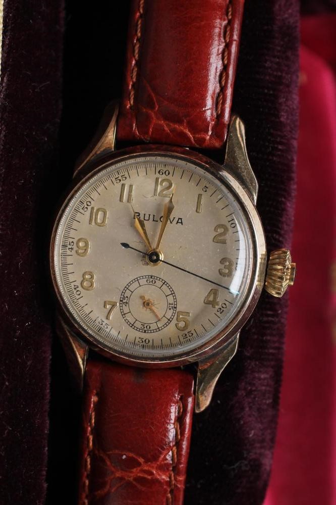 A "DOCTOR'S" BULOVA WRISTWATCH Image