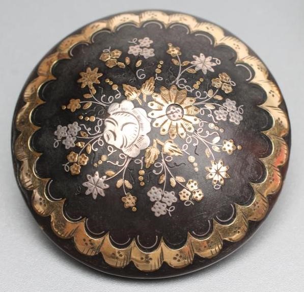 TWO VICTORIAN TORTOISESHELL BROOCHES Image