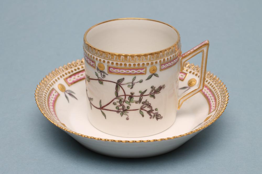 A ROYAL COPENHAGEN PORCELAIN "FLORA DANICA" CAN AND SAUCER Image