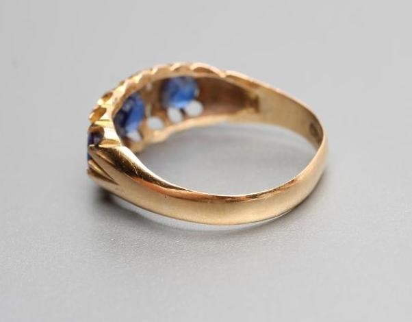 AN EDWARDIAN RING Image