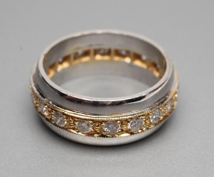 A DAVID J MORRIS DIAMOND SET BAND Image