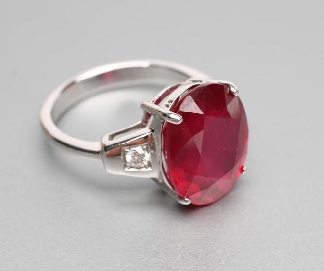 A RUBY RING Image