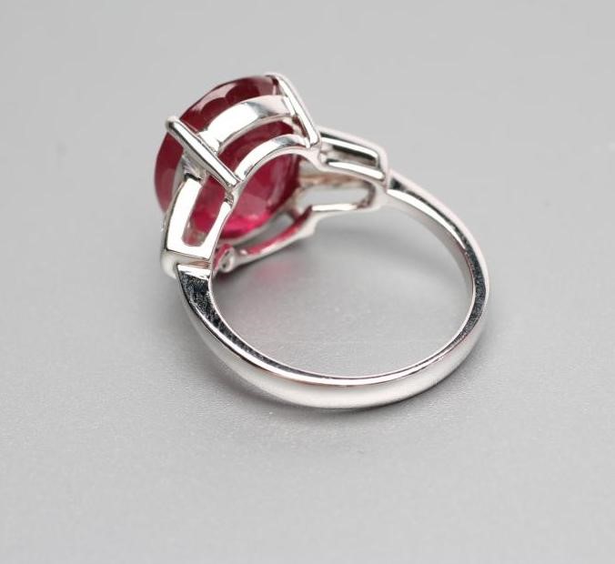 A RUBY RING Image