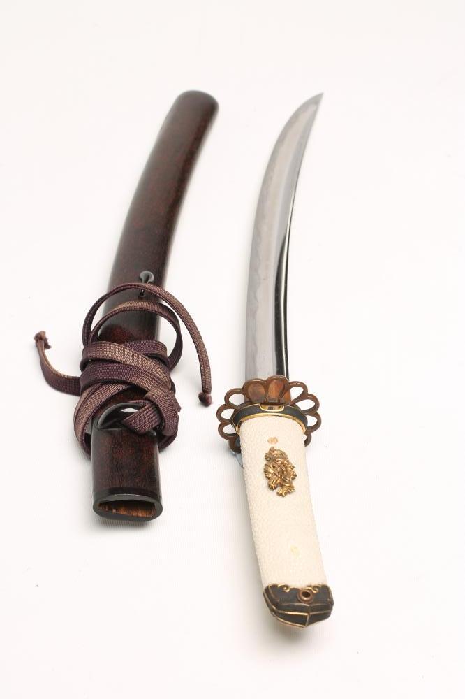 A NAGINATA NAOSHI WAKAZASHI Image