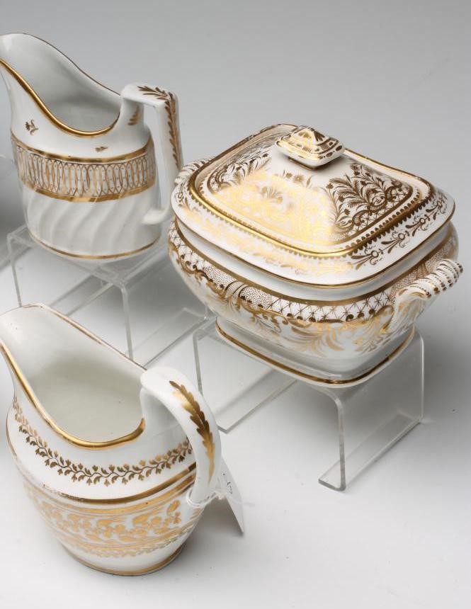 A COLLECTION OF LATE 18TH CENTURY ENGLISH PORCELAIN GILDED TEA WARES Image