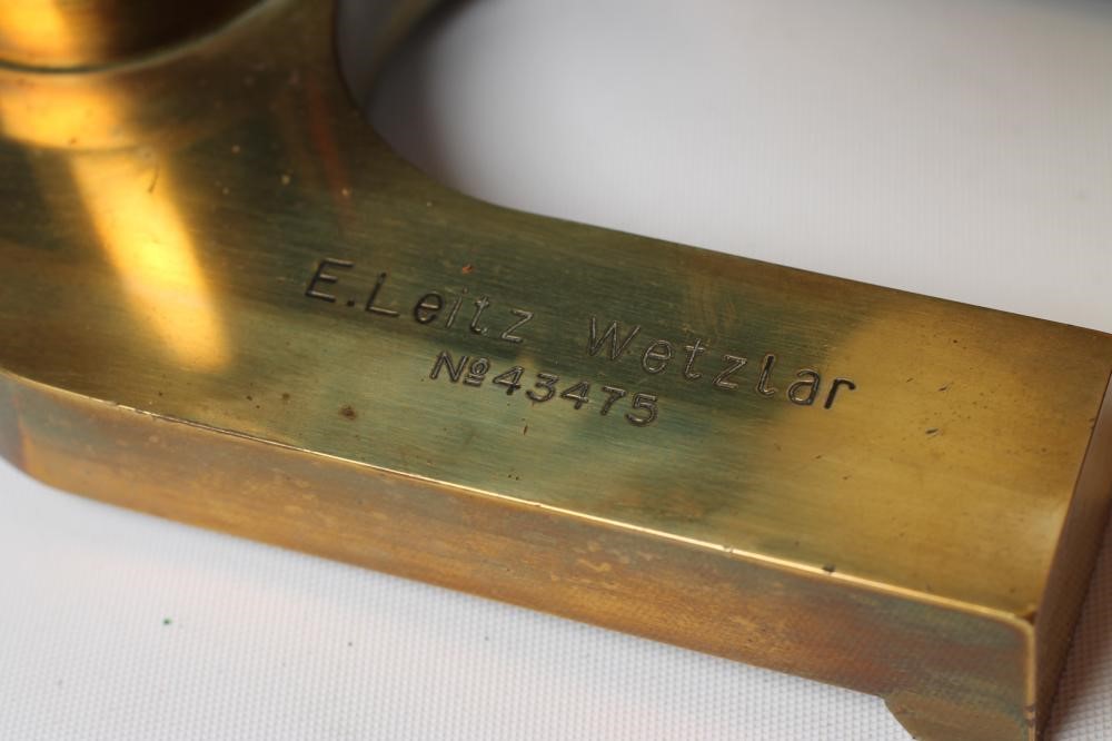 AN E. LEITZ WETZLAR MICROSCOPE Image
