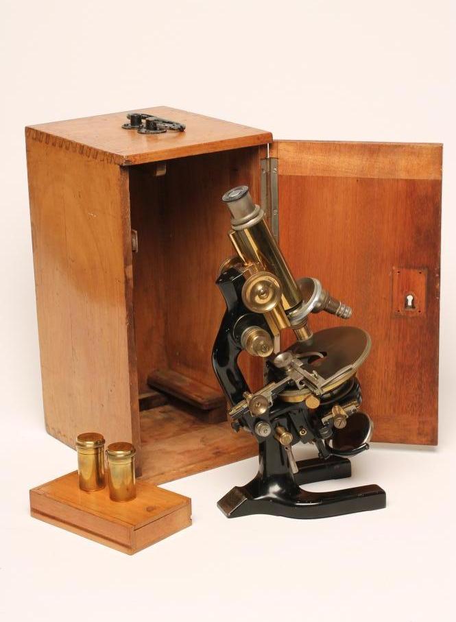 A C. REICHERT WEIN MICROSCOPE Image