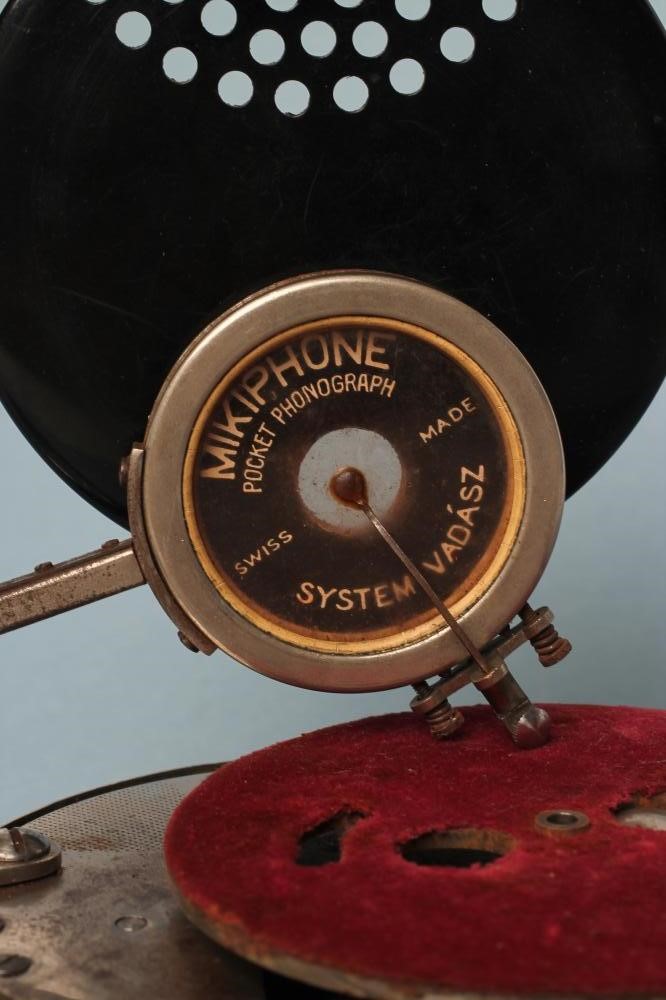 A MIKIPHONE POCKET PHONOGRAPH Image