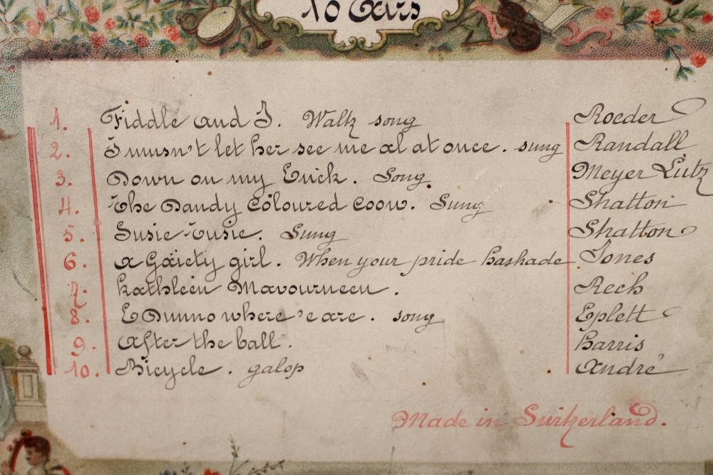 A SWISS MUSICAL BOX Image