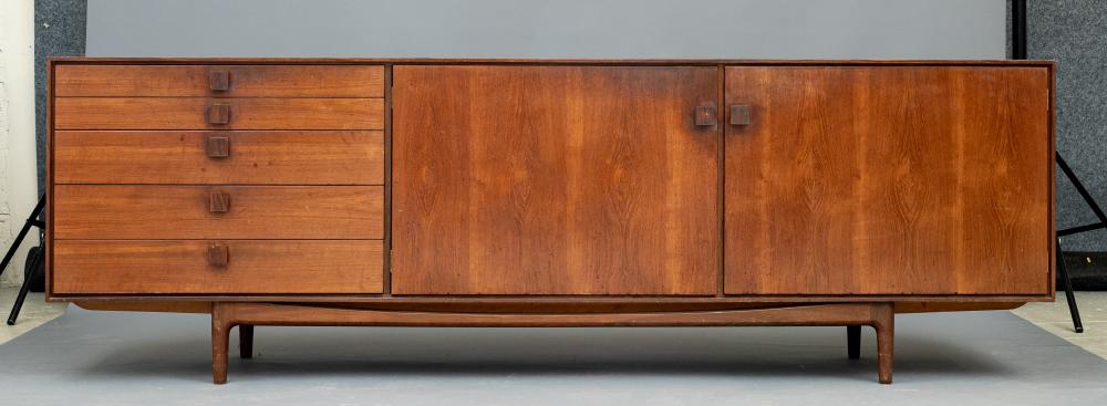A DANISH IB KOFOD-LARSEN FOR G-PLAN TEAK SIDEBOARD Image