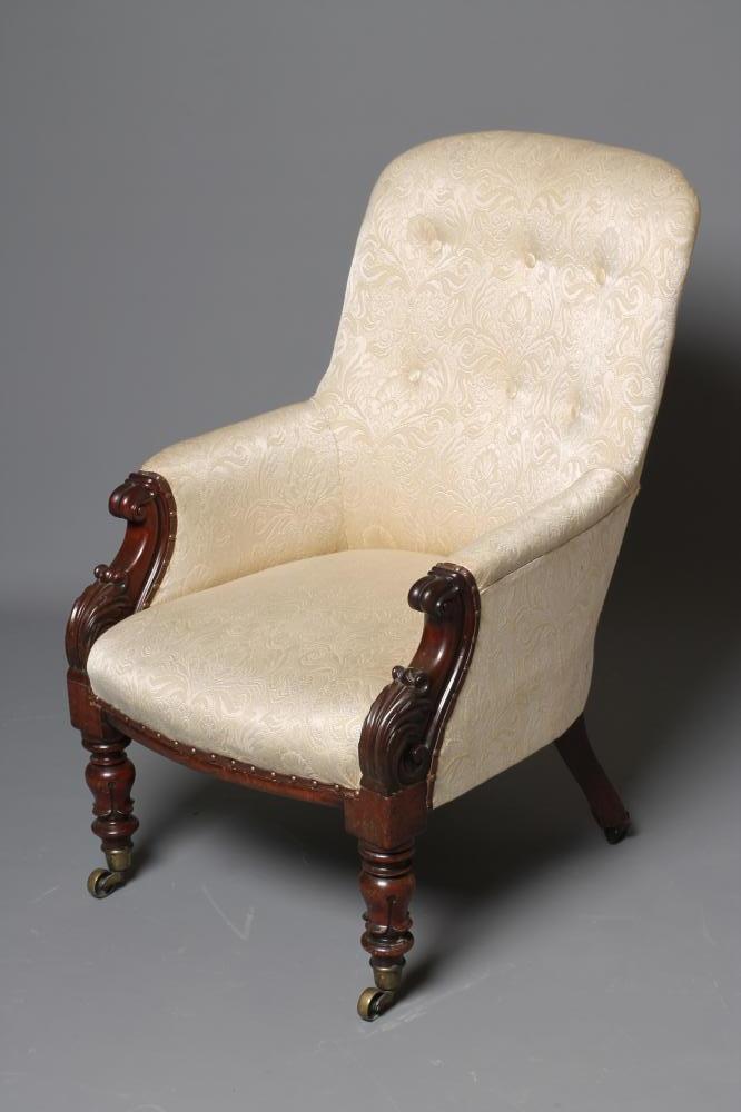 A VICTORIAN MAHOGANY FRAMED ARMCHAIR Image
