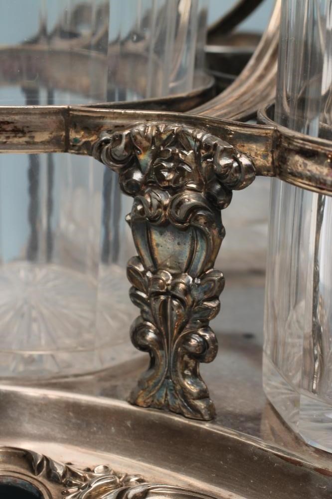 AN OLD SHEFFIELD PLATE FOUR BOTTLE DECANTER STAND Image