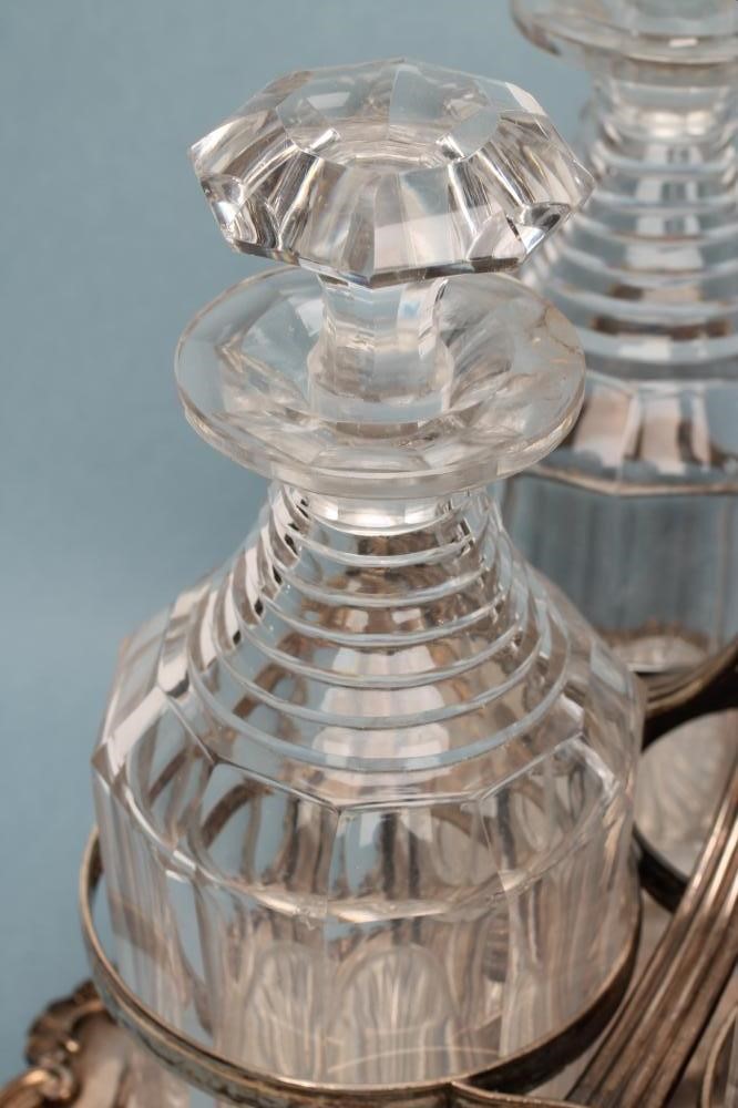 AN OLD SHEFFIELD PLATE FOUR BOTTLE DECANTER STAND Image