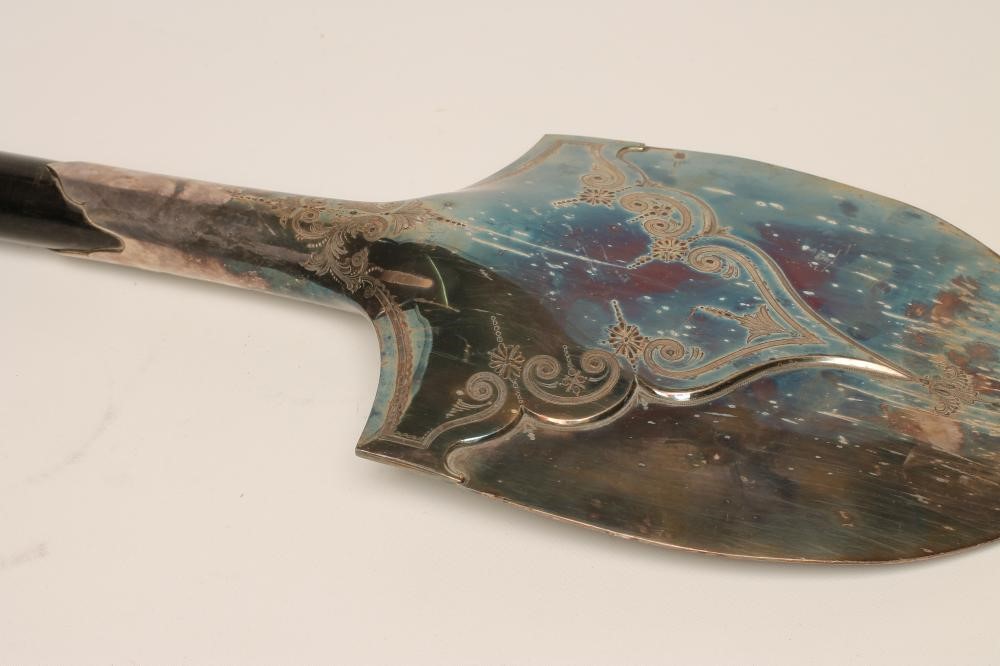 A VICTORIAN CEREMONIAL SPADE Image